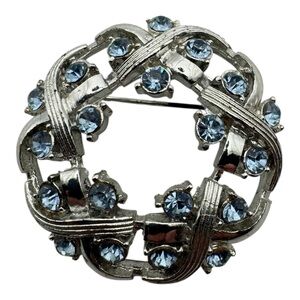Vintage Silver-Tone‎ Blue Rhinestone Circle Brooch Pin 1.5”
